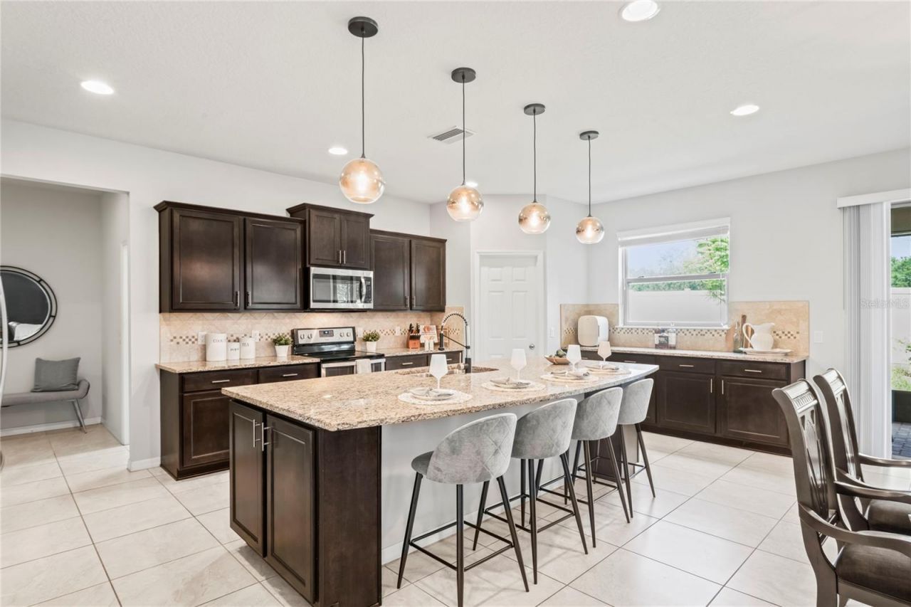 4514 Highfalls Drive, Valrico, FL 33594 Photo