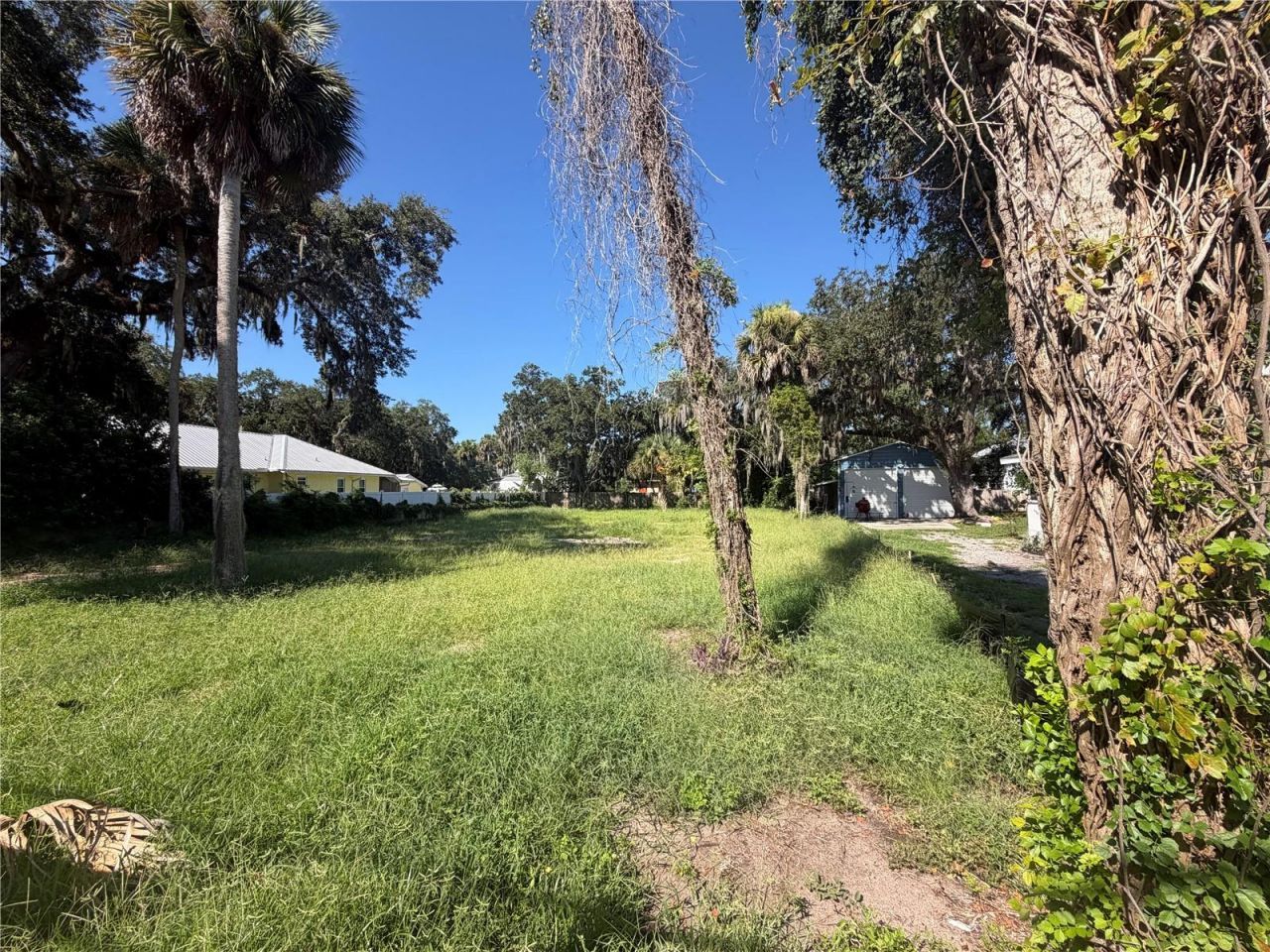 1116 Magnolia Street, New Smyrna Beach, FL 32168 Photo