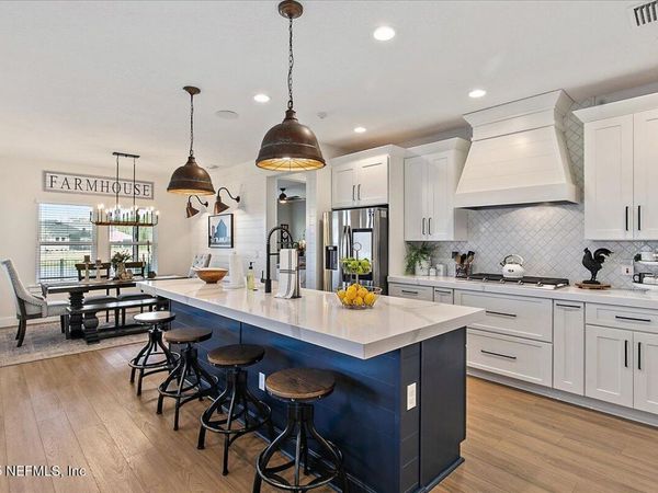 804 SILVER PINE Drive, St. Johns, FL 32092