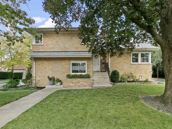 1855 Ridgeland Avenue, Berwyn, IL 60402