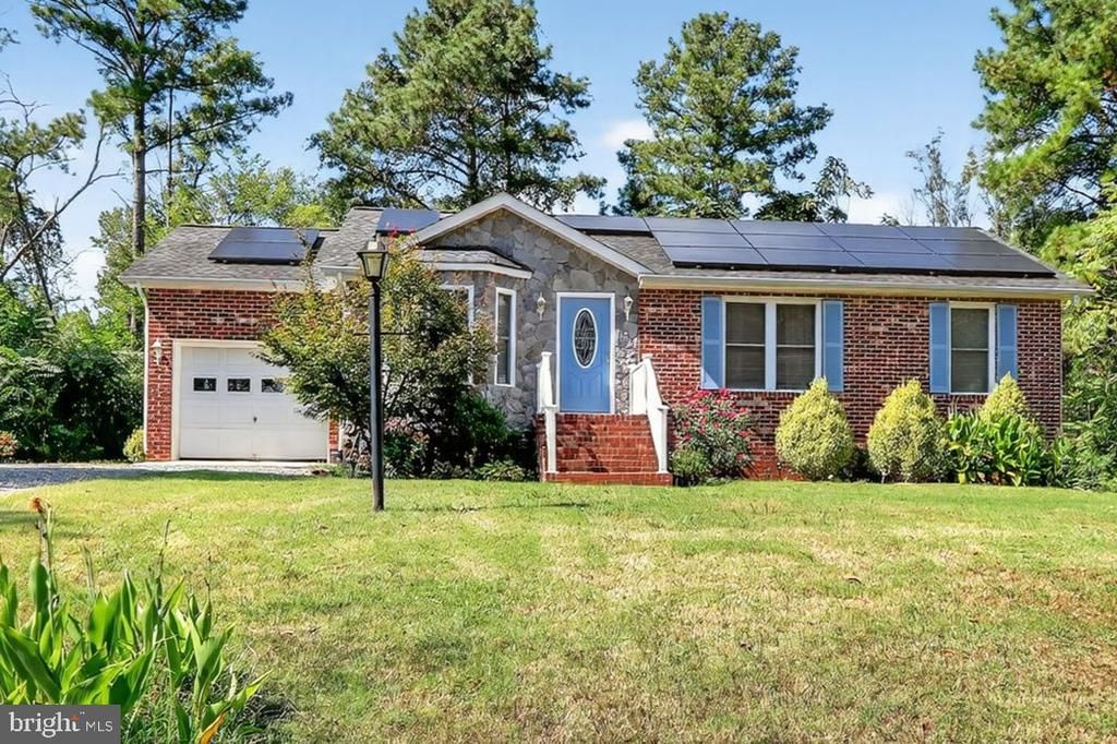 330 Powder Horn Drive, Ruther Glen, VA 22546 Main Photo