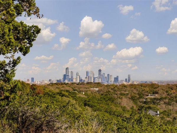 201 Buckeye TRL, West Lake Hills, TX 78746