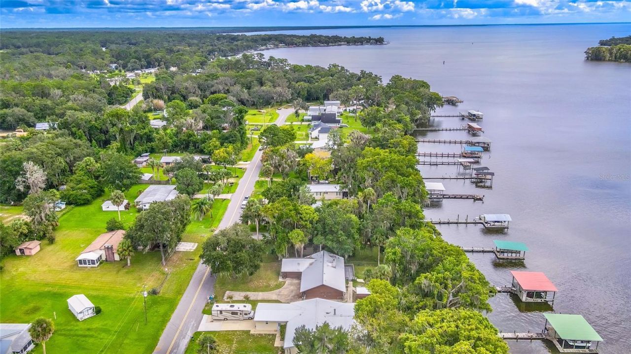 121 N Lake George Drive, Georgetown, FL 32139 Photo