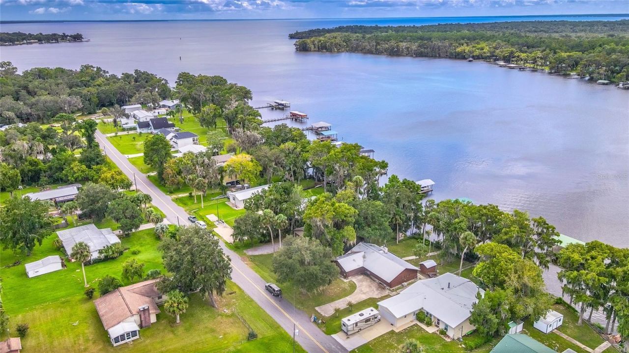 121 N Lake George Drive, Georgetown, FL 32139 Photo