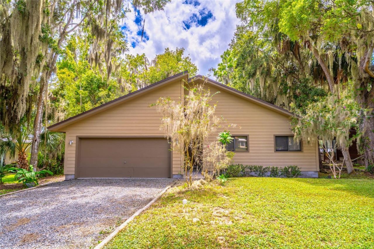 121 N Lake George Drive, Georgetown, FL 32139 Photo