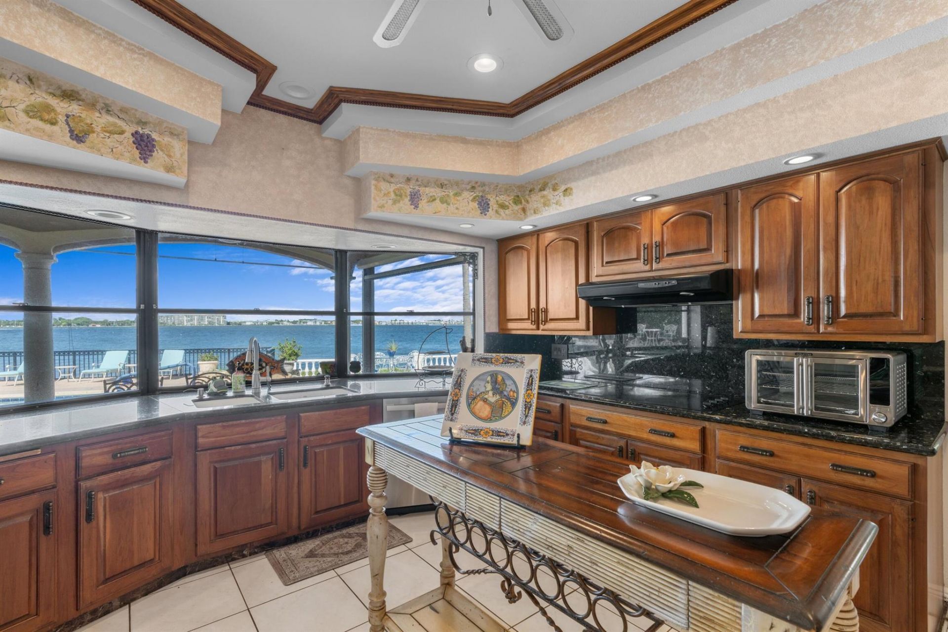 1010 Pine Point Road, Singer Island, FL 33404 Photo