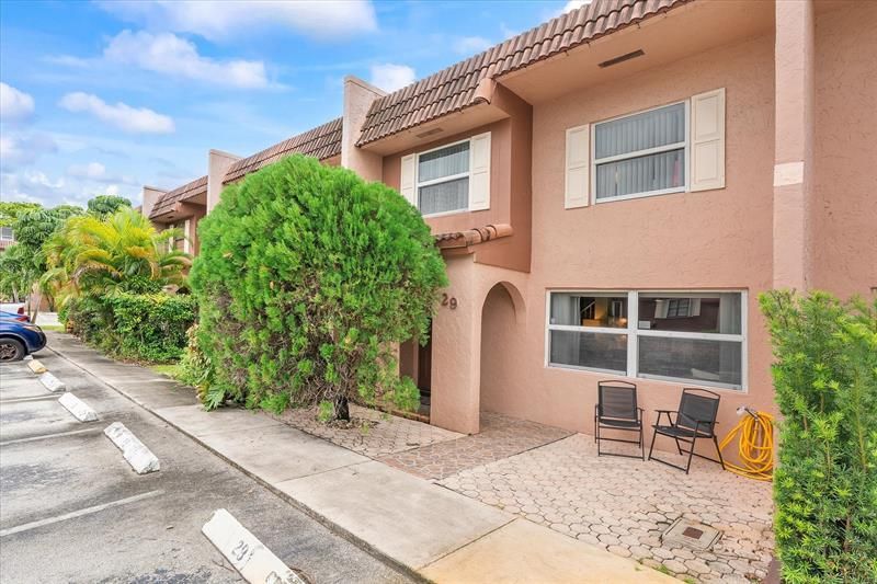 29 Laredo Pl, Unit 29, Davie, FL 33324 Photo