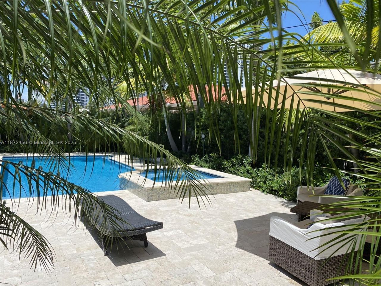 343 S 190th St, Sunny Isles Beach, FL 33160 Photo