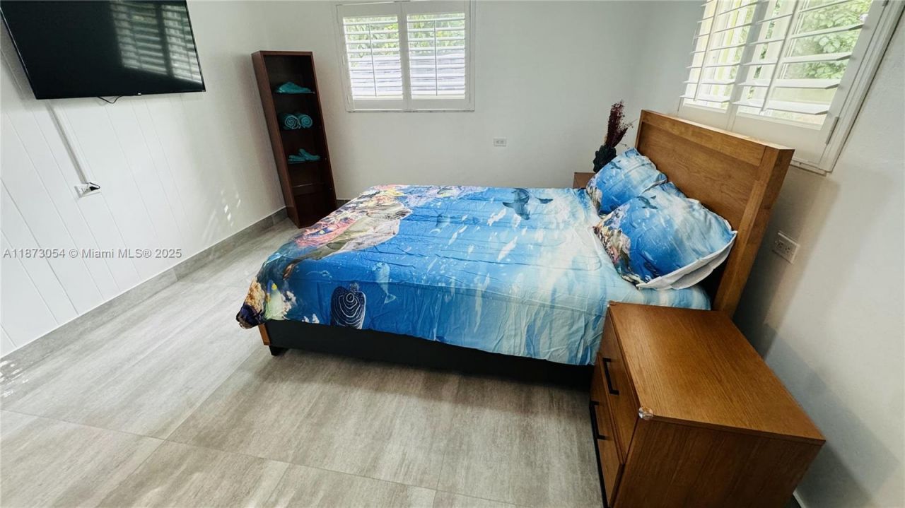 443 4th Rd, Unit SIDE, Key Largo, FL 33037 Photo