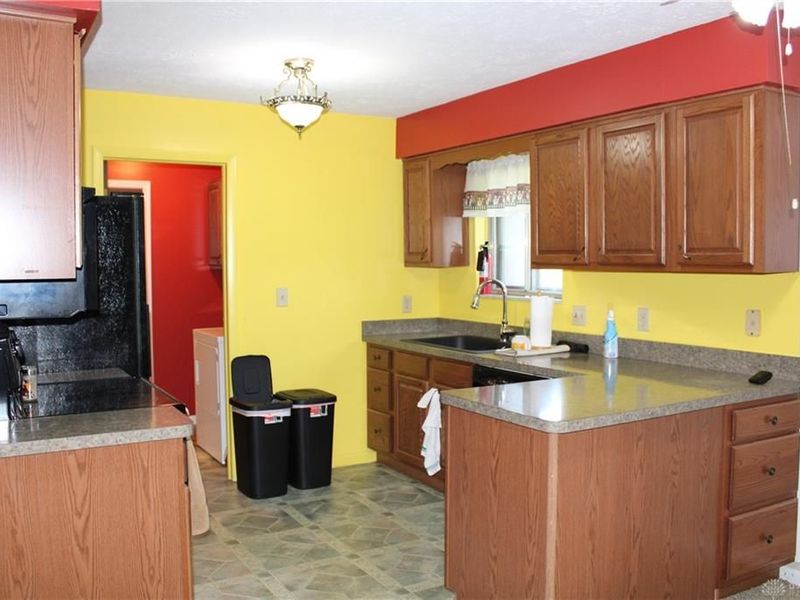 1100 S Elm Street, Dayton, OH 45449 Photo 4