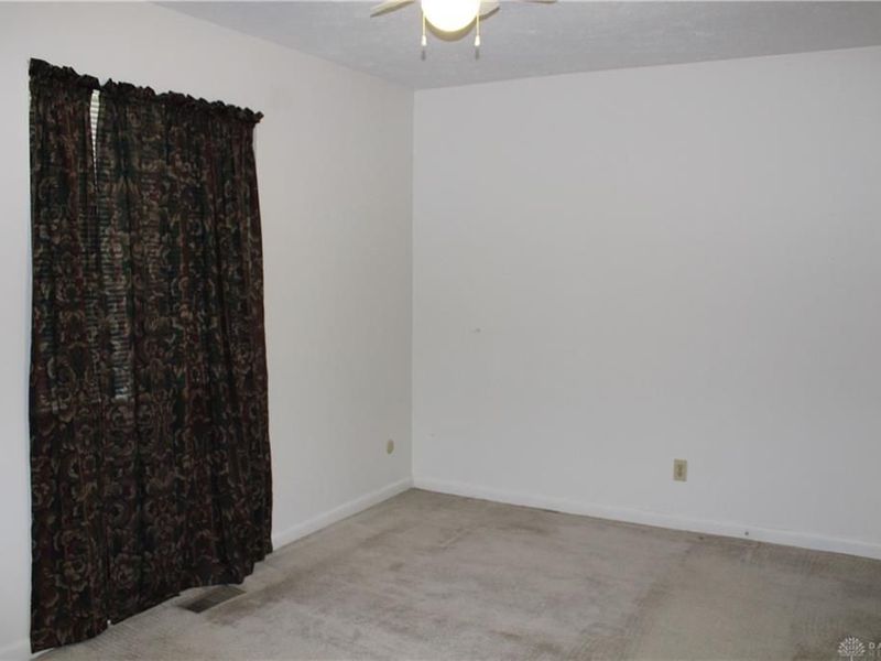 1100 S Elm Street, Dayton, OH 45449 Photo 7