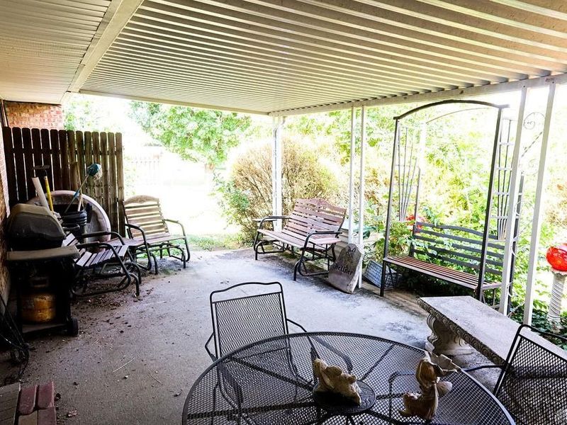 1100 S Elm Street, Dayton, OH 45449 Photo 9