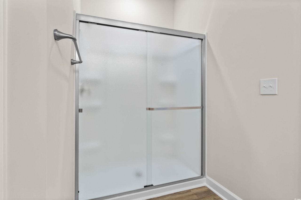 1001 Menorca Ct. Photo 36