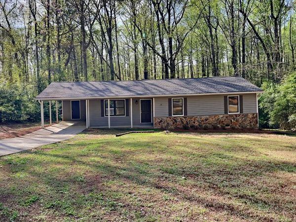 130 Fairview Drive, Stockbridge, GA 30281