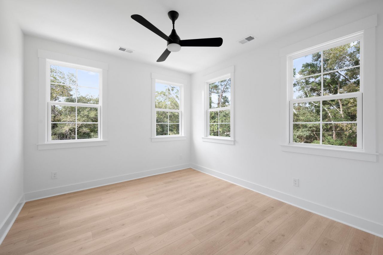 6514 Beagle Club Road Photo 16