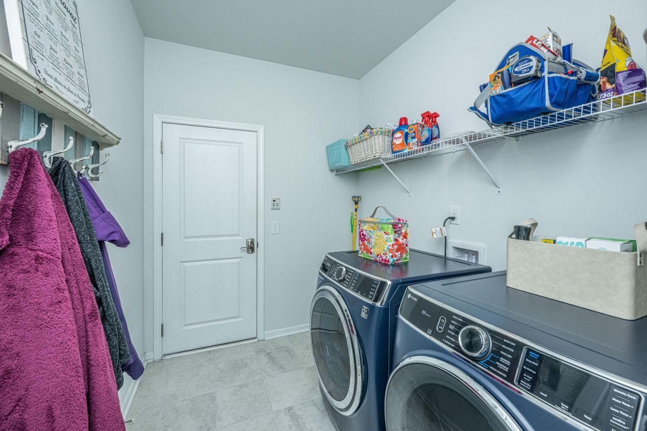 5060 Catfish Lp Photo 26