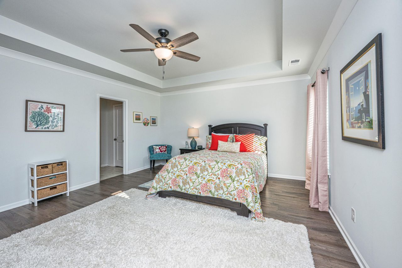 5060 Catfish Lp Photo 29