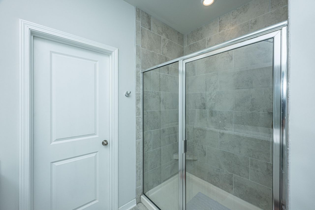 5060 Catfish Lp Photo 33