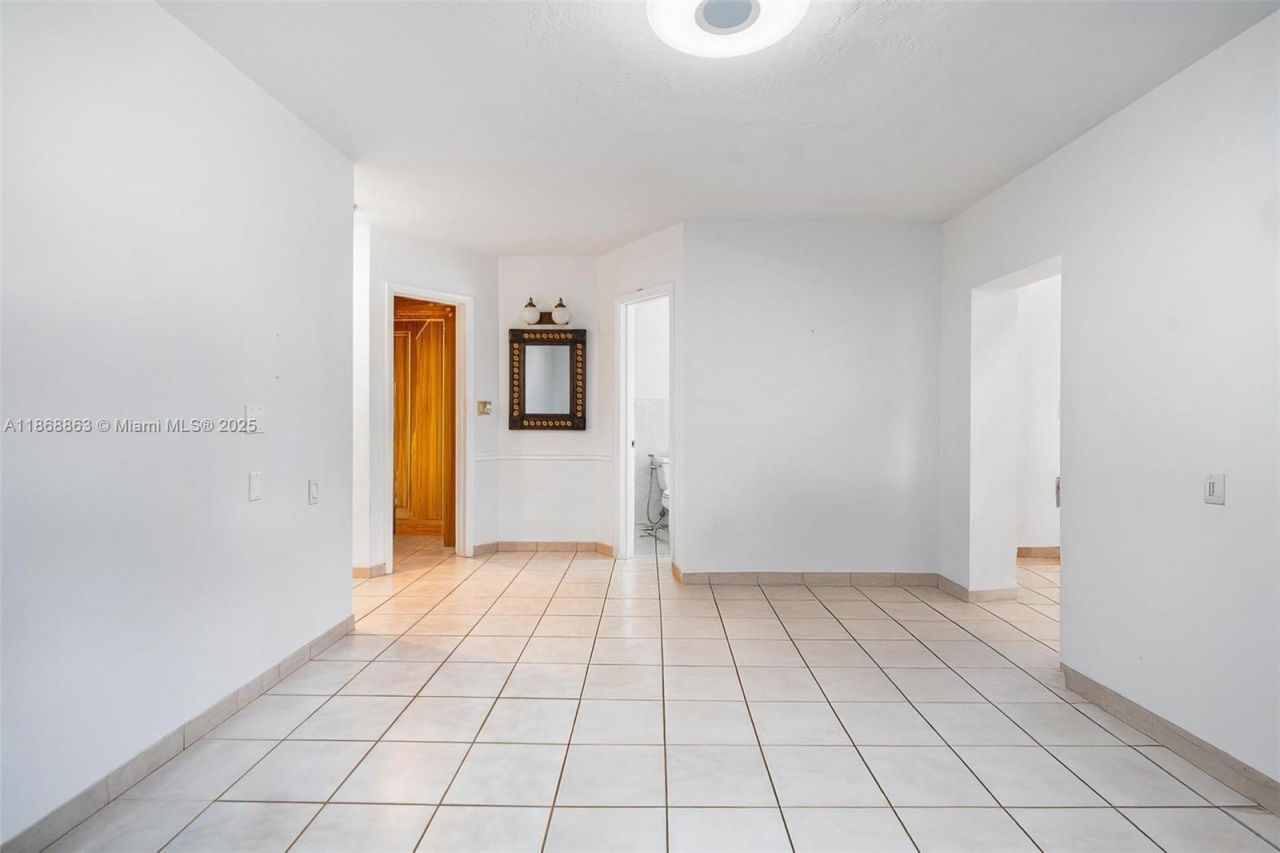 11905 SW 107th Ave, Miami, FL 33176 Photo