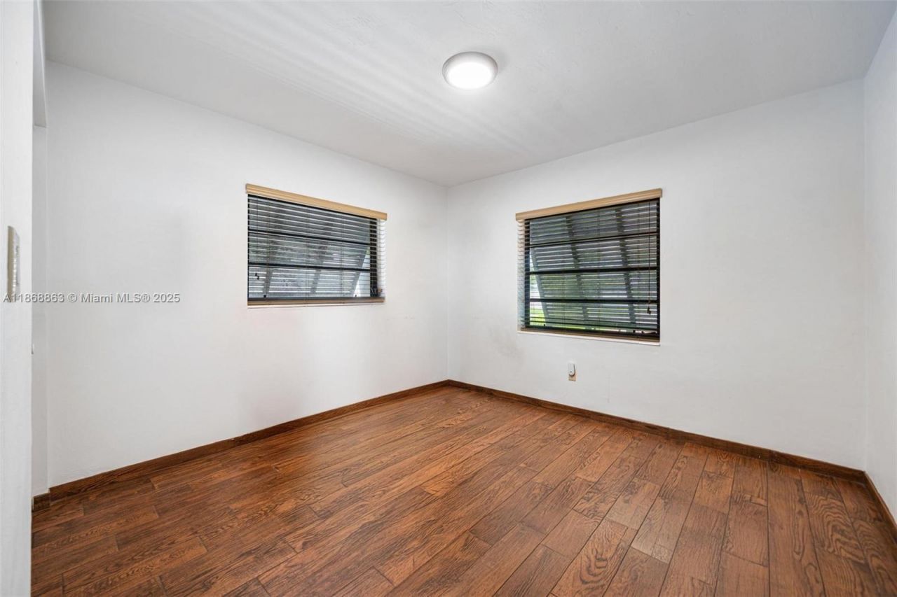 11905 SW 107th Ave, Miami, FL 33176 Photo