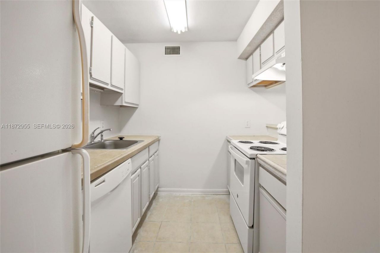 4201 W Mcnab Rd, Unit 27, Pompano Beach, FL 33069 Photo