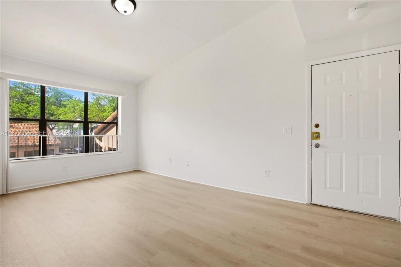 4201 W Mcnab Rd, Unit 27, Pompano Beach, FL 33069 Photo