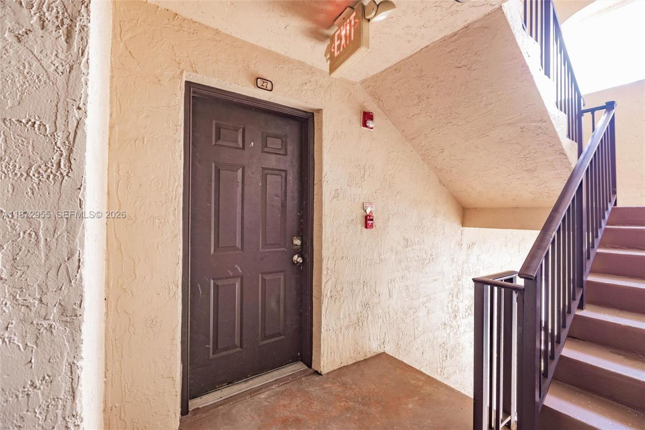 4201 W Mcnab Rd, Unit 27, Pompano Beach, FL 33069 Photo