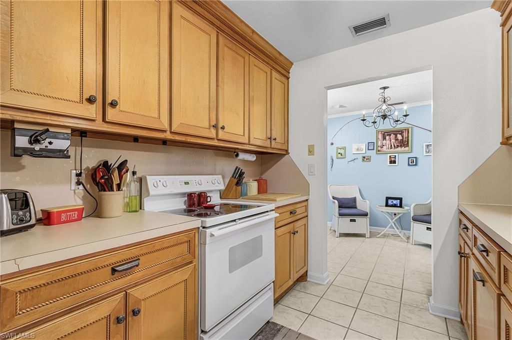 2368 Date St, Saint James City, FL 33956 Photo