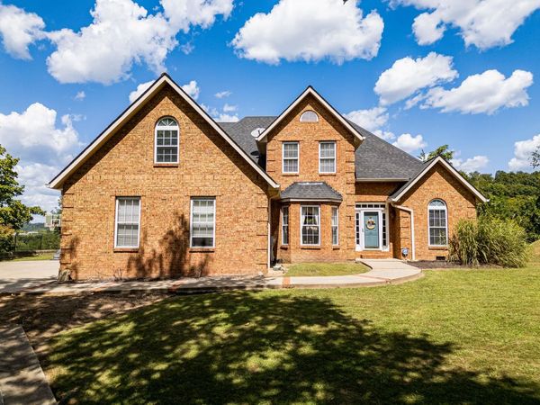 43 Hickory Drive, Barboursville, WV 25504