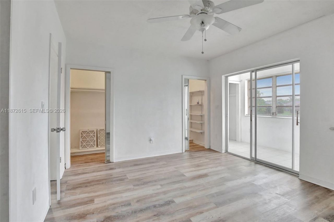 21831 S Heritage Cir, Pembroke Pines, FL 33029 Photo