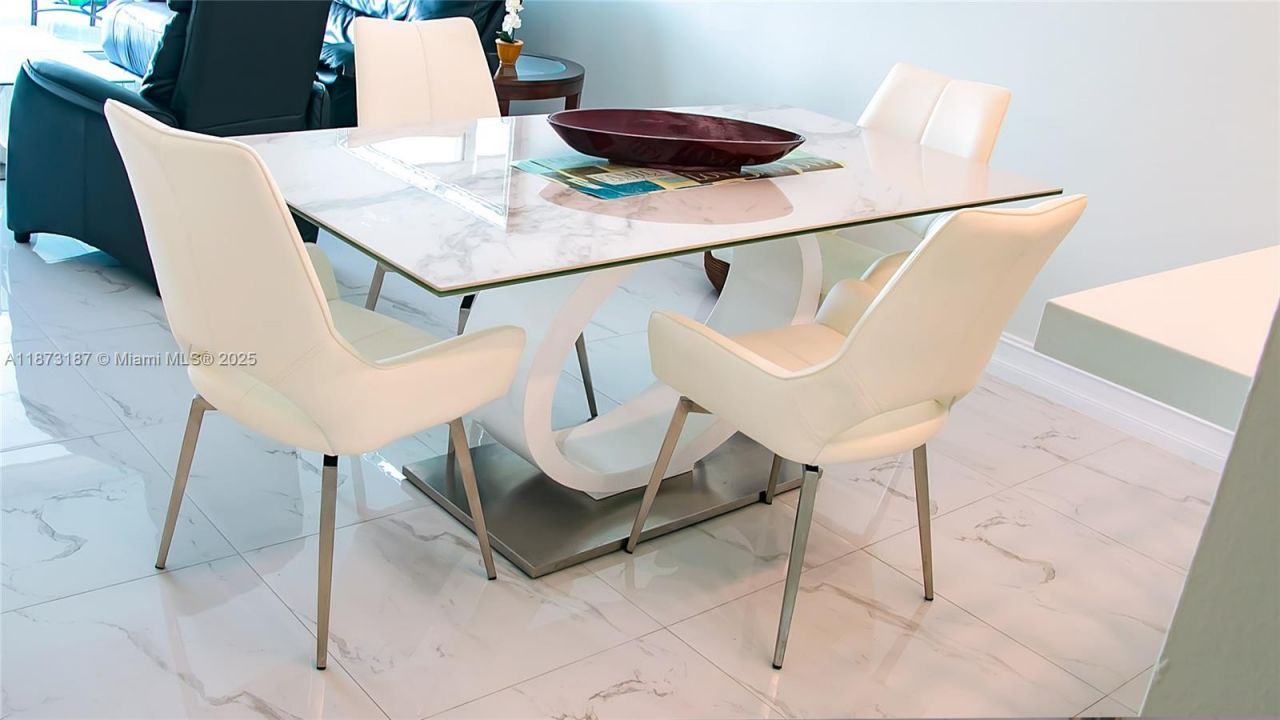 18100 N Bay Rd, Unit 906, Sunny Isles Beach, FL 33160 Photo