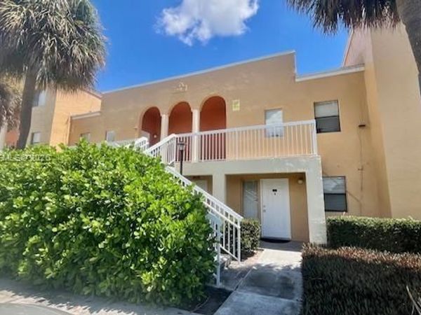 5200 NW 31st Ave, Unit 62, Fort Lauderdale, FL 33309