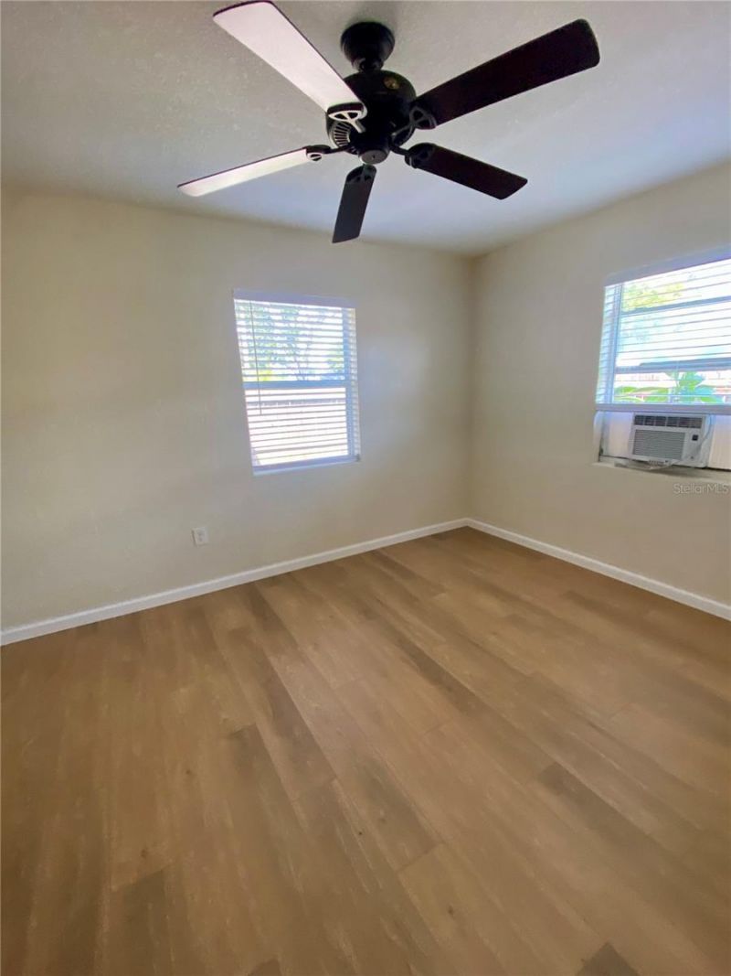 3722 28th Street N, Unit B, Saint Petersburg, FL 33713 Photo