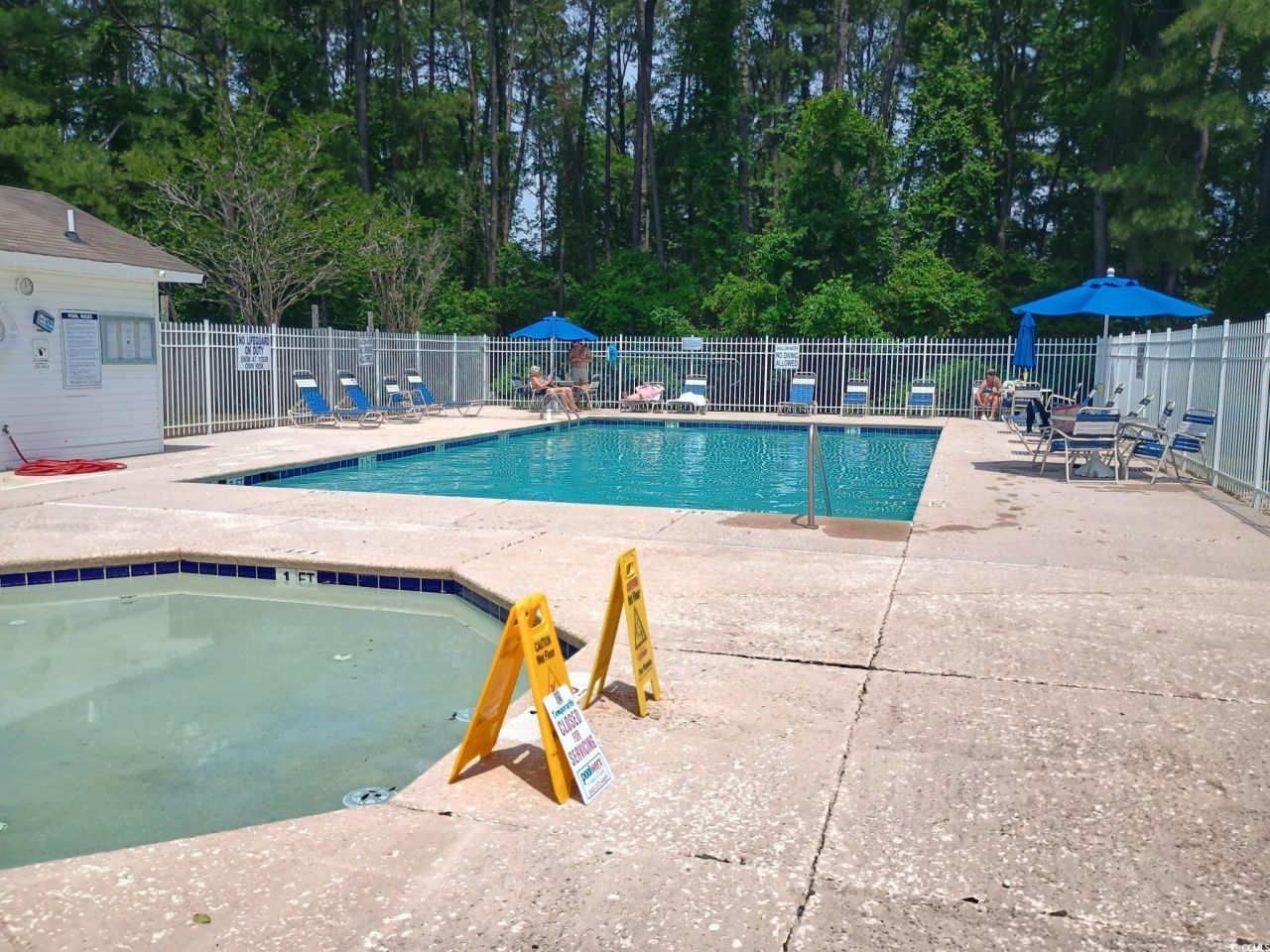 1049 Colonial Ln. Photo 24