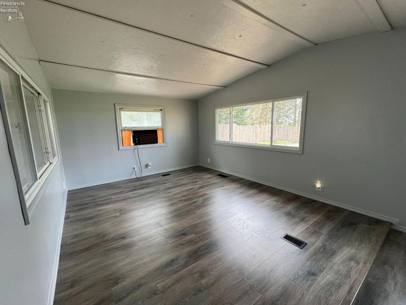 4673 Tiro Road, Tiro, OH 44887 Photo 15