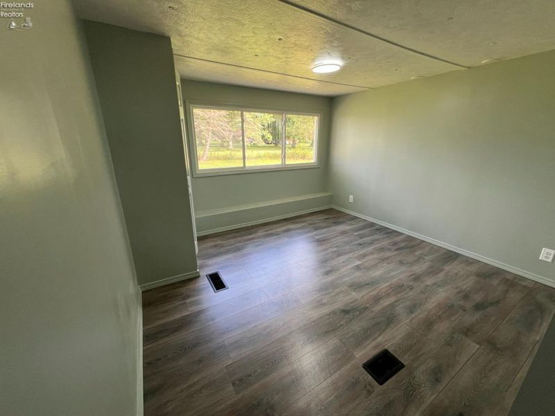 4673 Tiro Road, Tiro, OH 44887 Photo 18