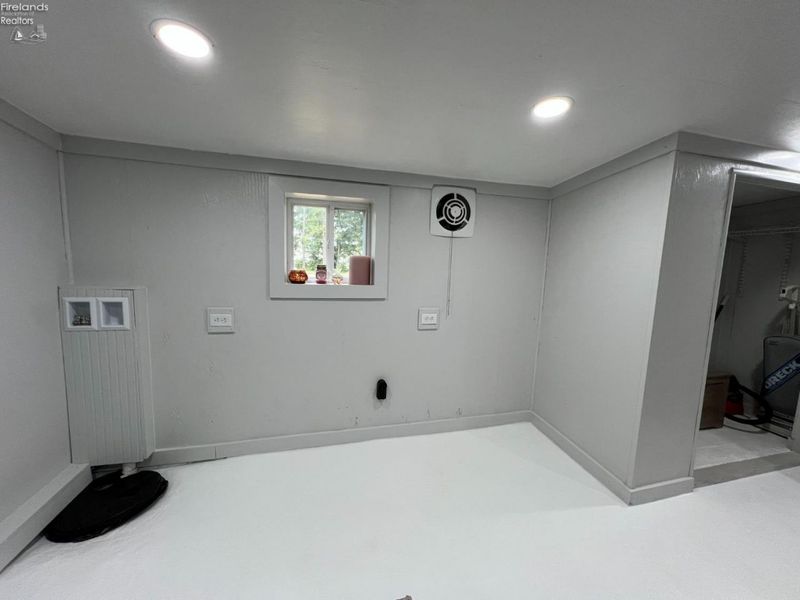 4673 Tiro Road, Tiro, OH 44887 Photo 8