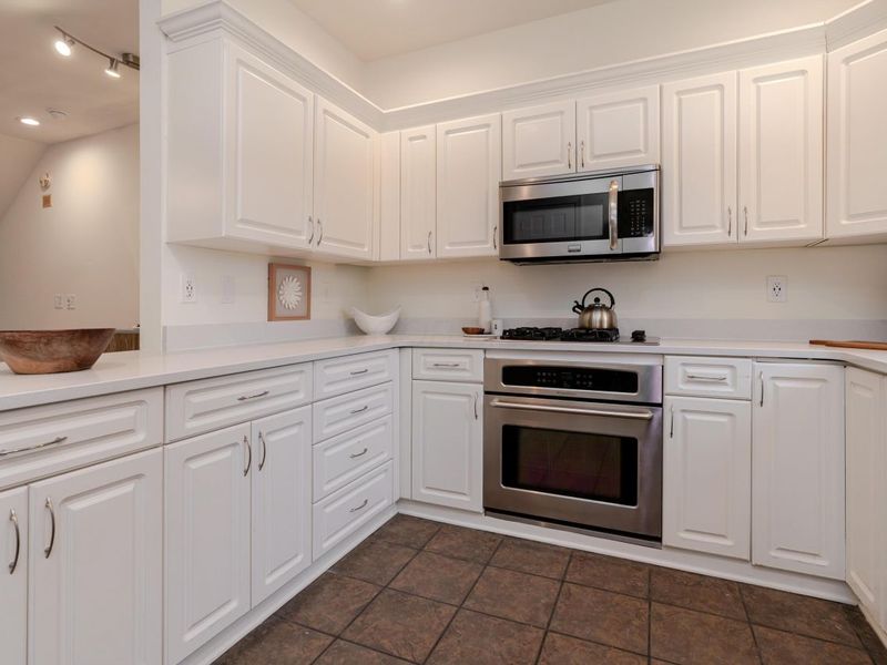 707 Sycamore Place, Columbus, OH 43206 Photo 16