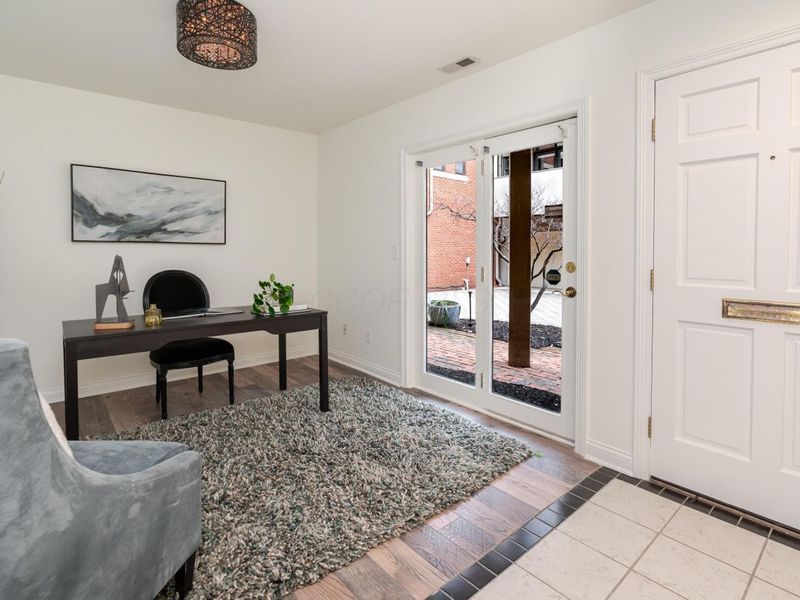 707 Sycamore Place, Columbus, OH 43206 Photo 5