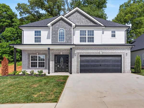1261 Mourning Cloak Dr, Clarksville, TN 37043