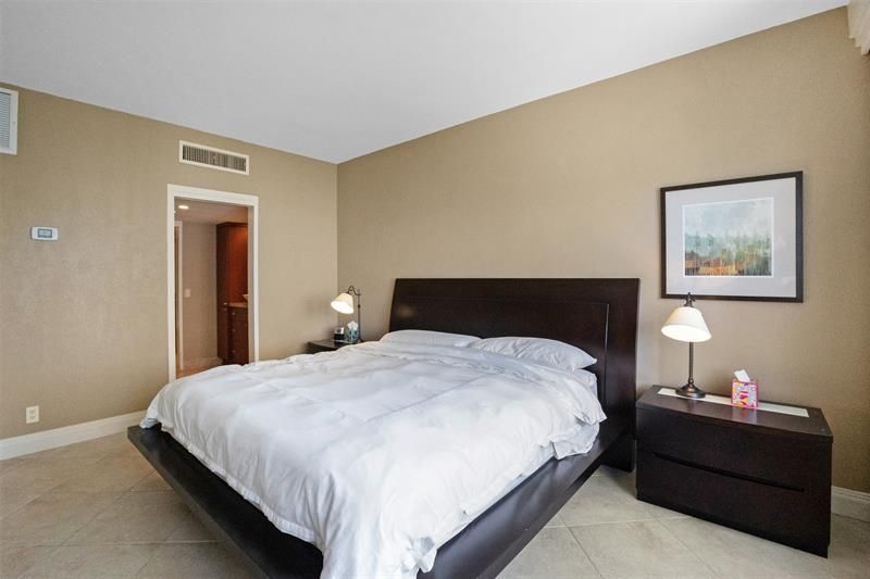 333 Sunset Drive, Unit 503, Fort Lauderdale, FL 33301 Photo