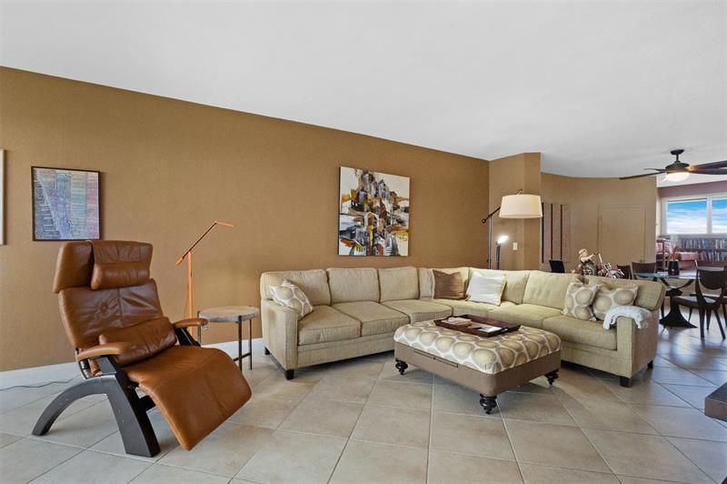 333 Sunset Drive, Unit 503, Fort Lauderdale, FL 33301 Photo
