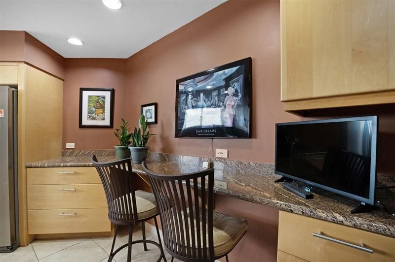 333 Sunset Drive, Unit 503, Fort Lauderdale, FL 33301 Photo