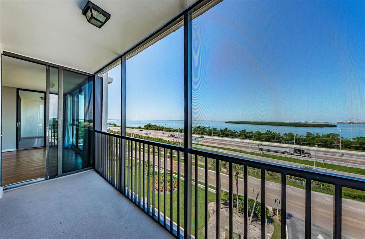 7100 Sunshine Skyway Lane S, Unit 608, Saint Petersburg, FL 33711 Photo