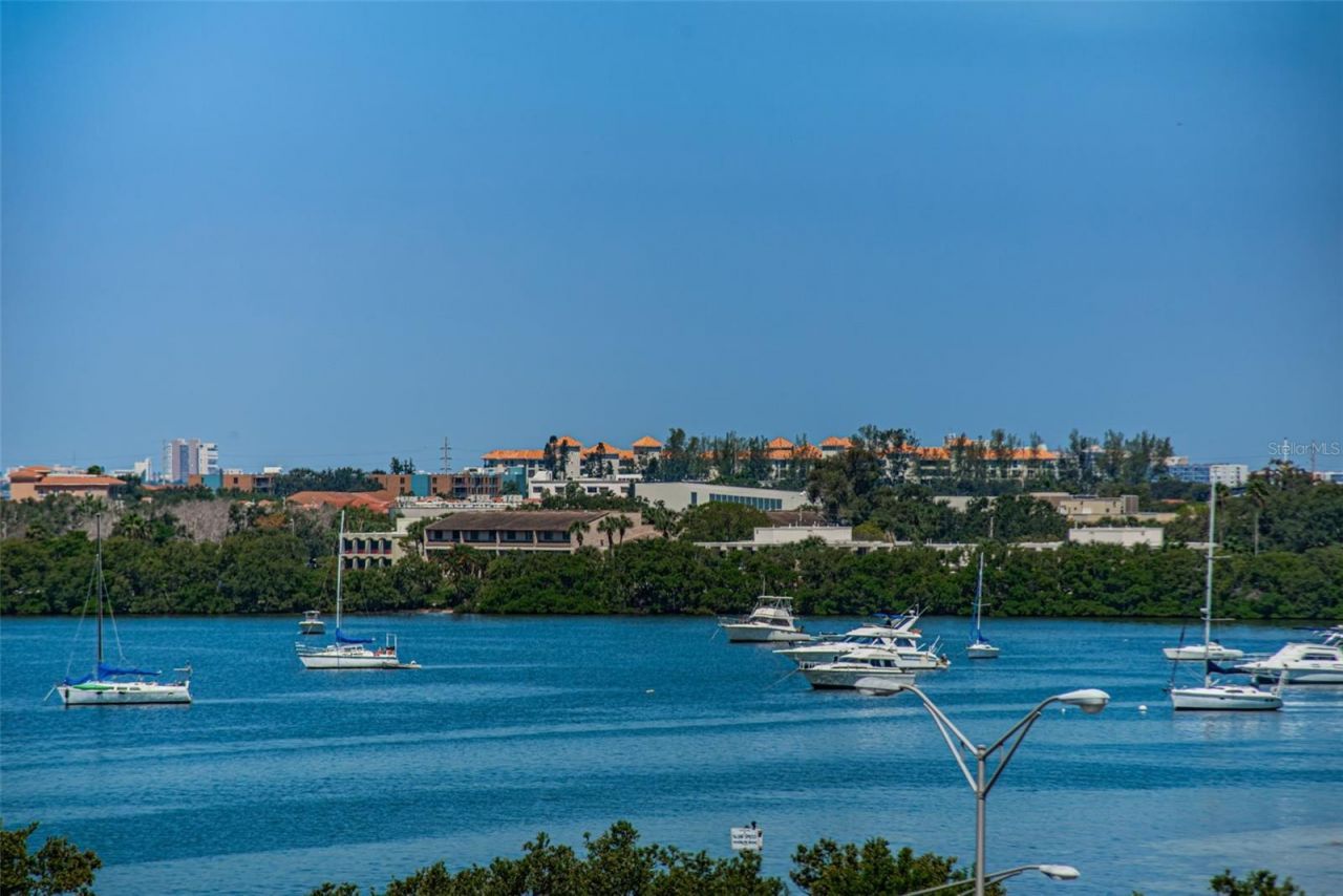 7100 Sunshine Skyway Lane S, Unit 608, Saint Petersburg, FL 33711 Photo