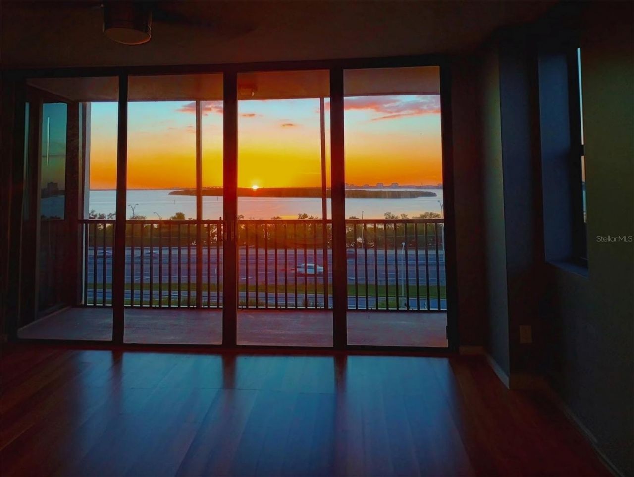 7100 Sunshine Skyway Lane S, Unit 608, Saint Petersburg, FL 33711 Photo