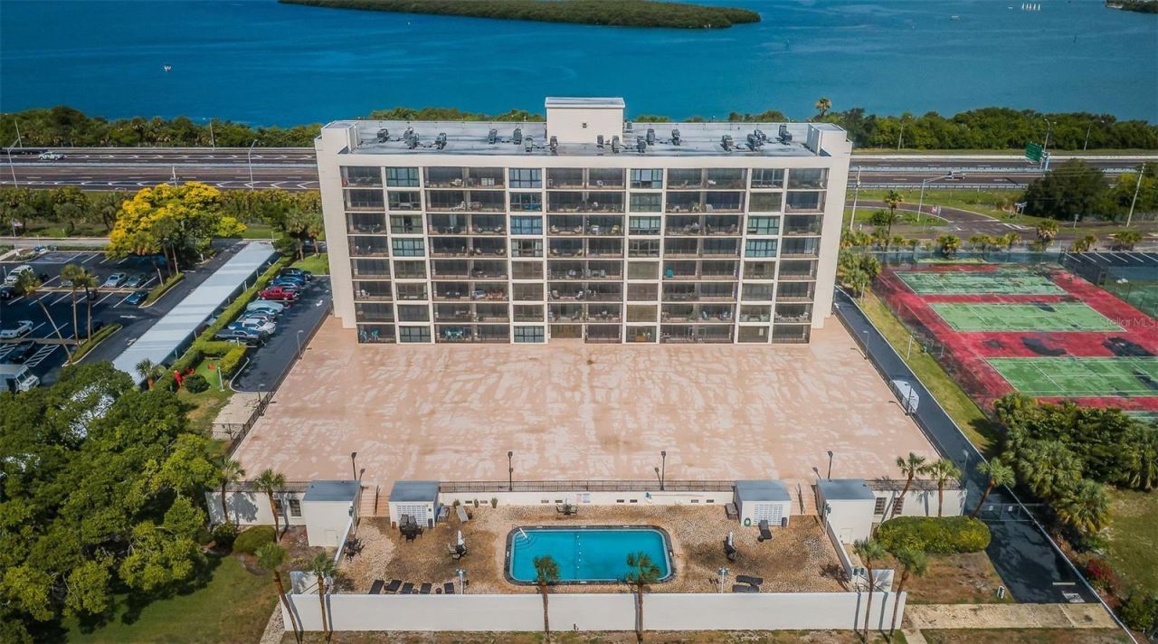 7100 Sunshine Skyway Lane S, Unit 608, Saint Petersburg, FL 33711 Photo