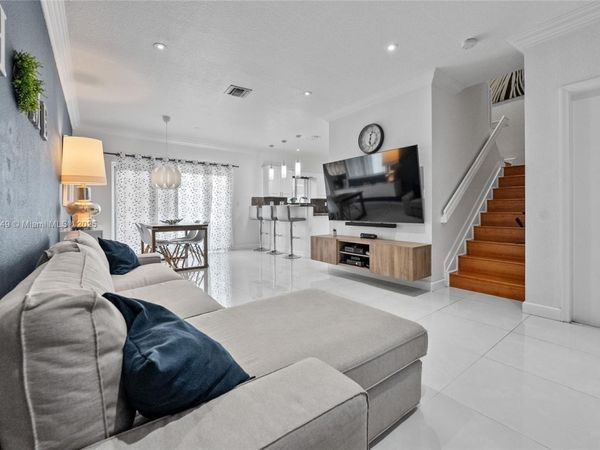 21474 SW 85th Path, Cutler Bay, FL 33189