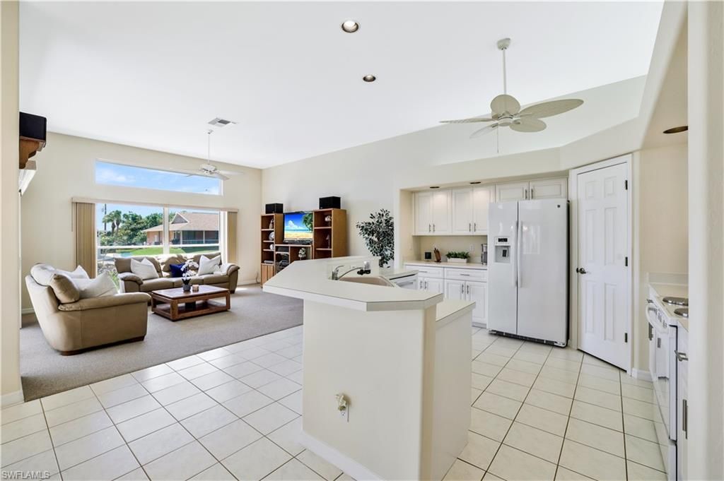5561 Harborage Dr, Fort Myers, FL 33908 Photo