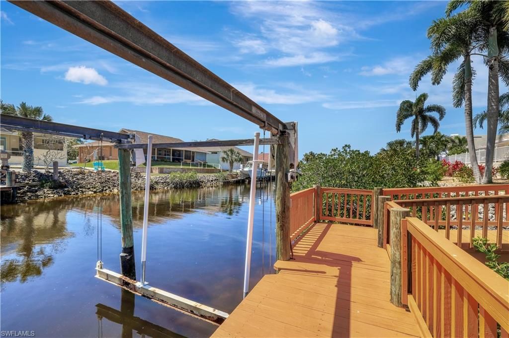 5561 Harborage Dr, Fort Myers, FL 33908 Photo